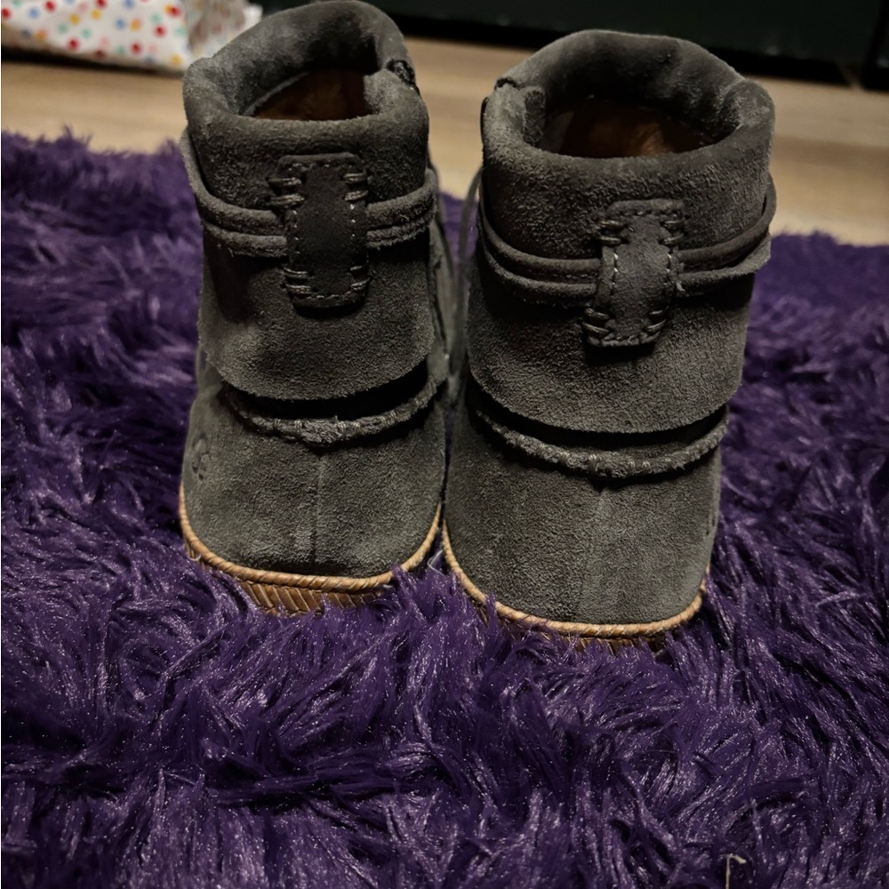 UGG Charcoal Suede Boots - Picture 15 of 15